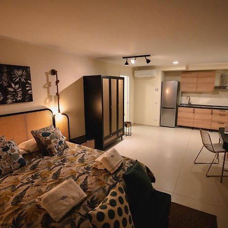Vinto House Salerno Downtown Hotell Exteriör bild